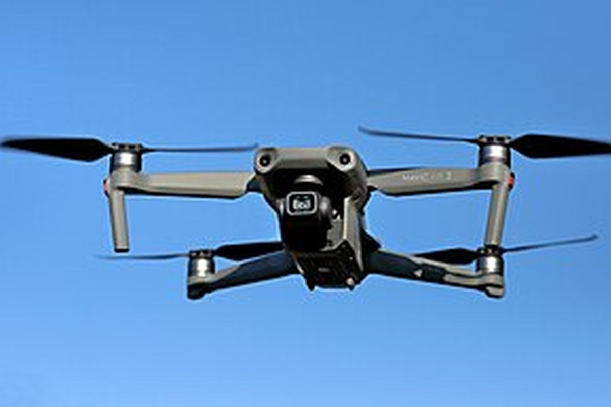 DJI Air 2S — detail crop from the cited public reference image.