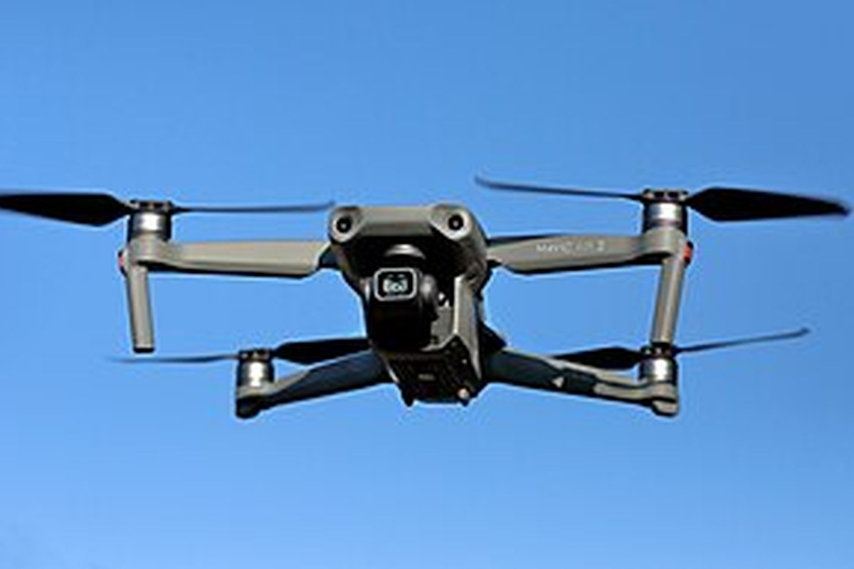 DJI Air 2S — detail crop from the cited public reference image.