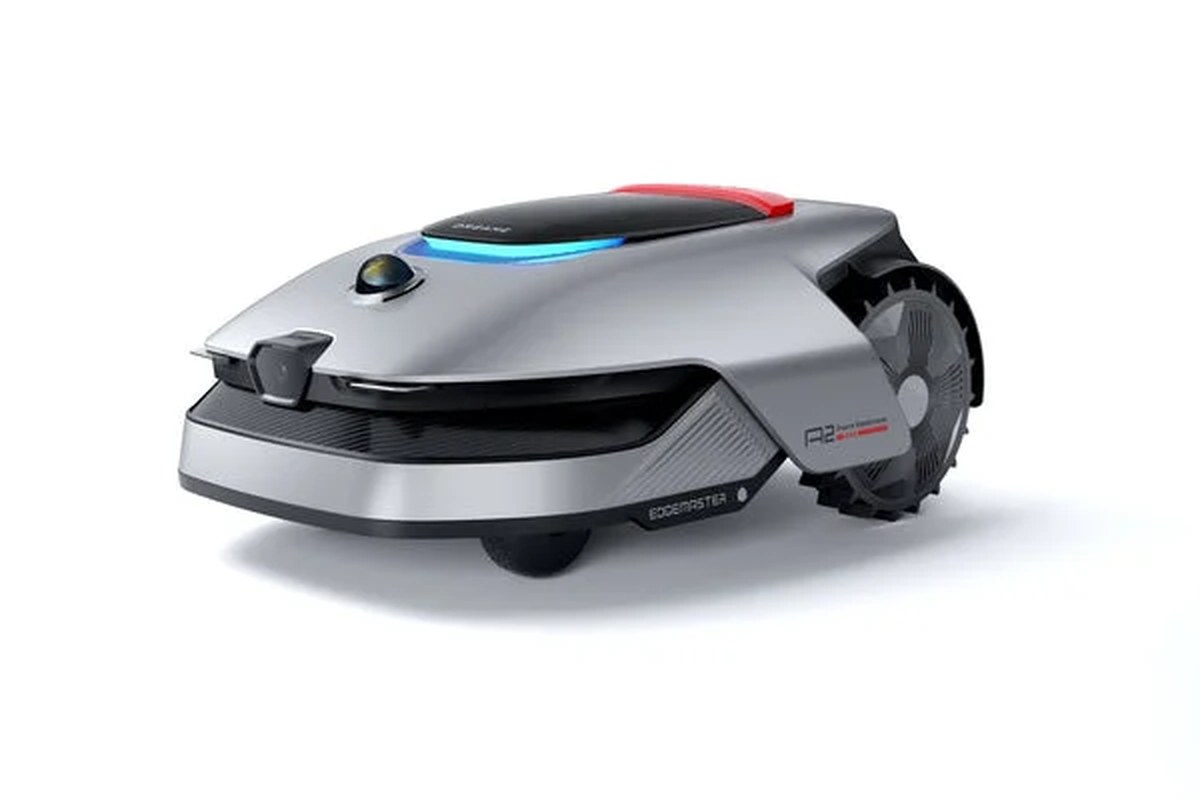 Dreame Roboticmower A2 — detail crop from the cited public reference image.