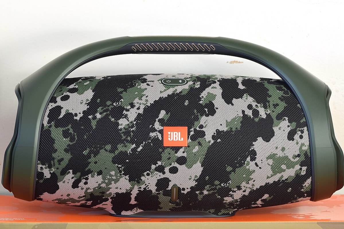JBL Boombox 2 — detail crop from the cited public reference image.