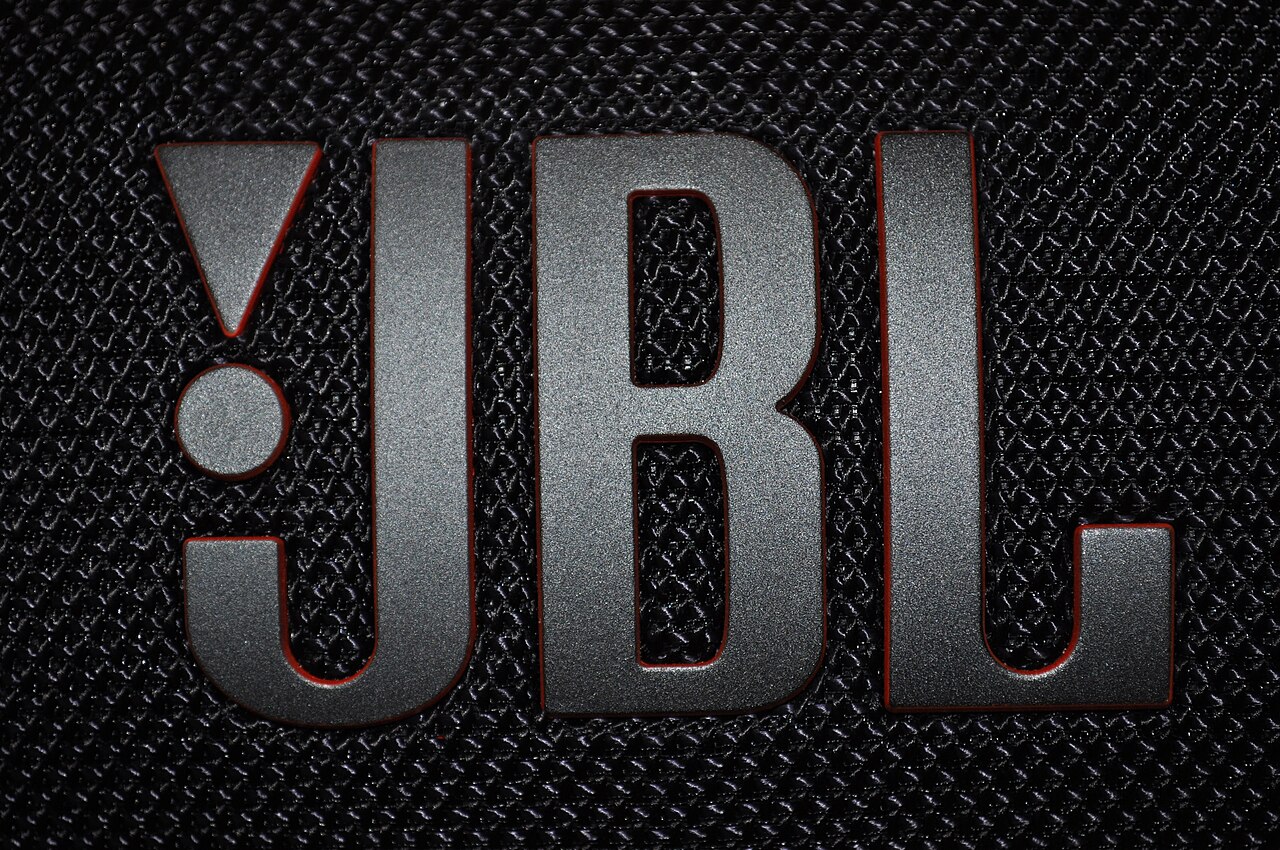 JBL Xtreme 3 — manufacturer product photograph