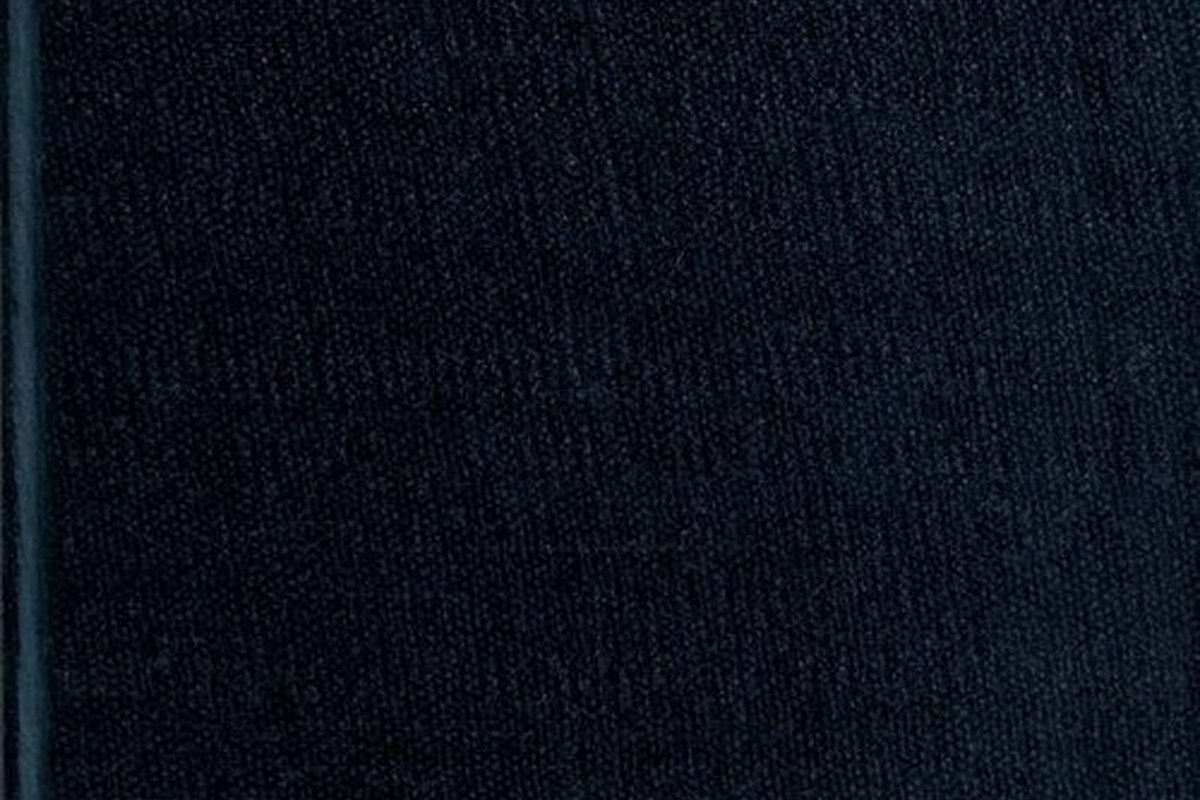 LG OLED B4 — detail crop from the cited public reference image.