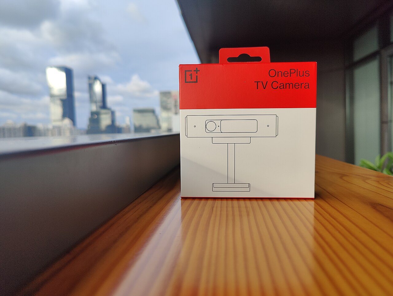 OnePlus OnePlus 11 — manufacturer product photograph