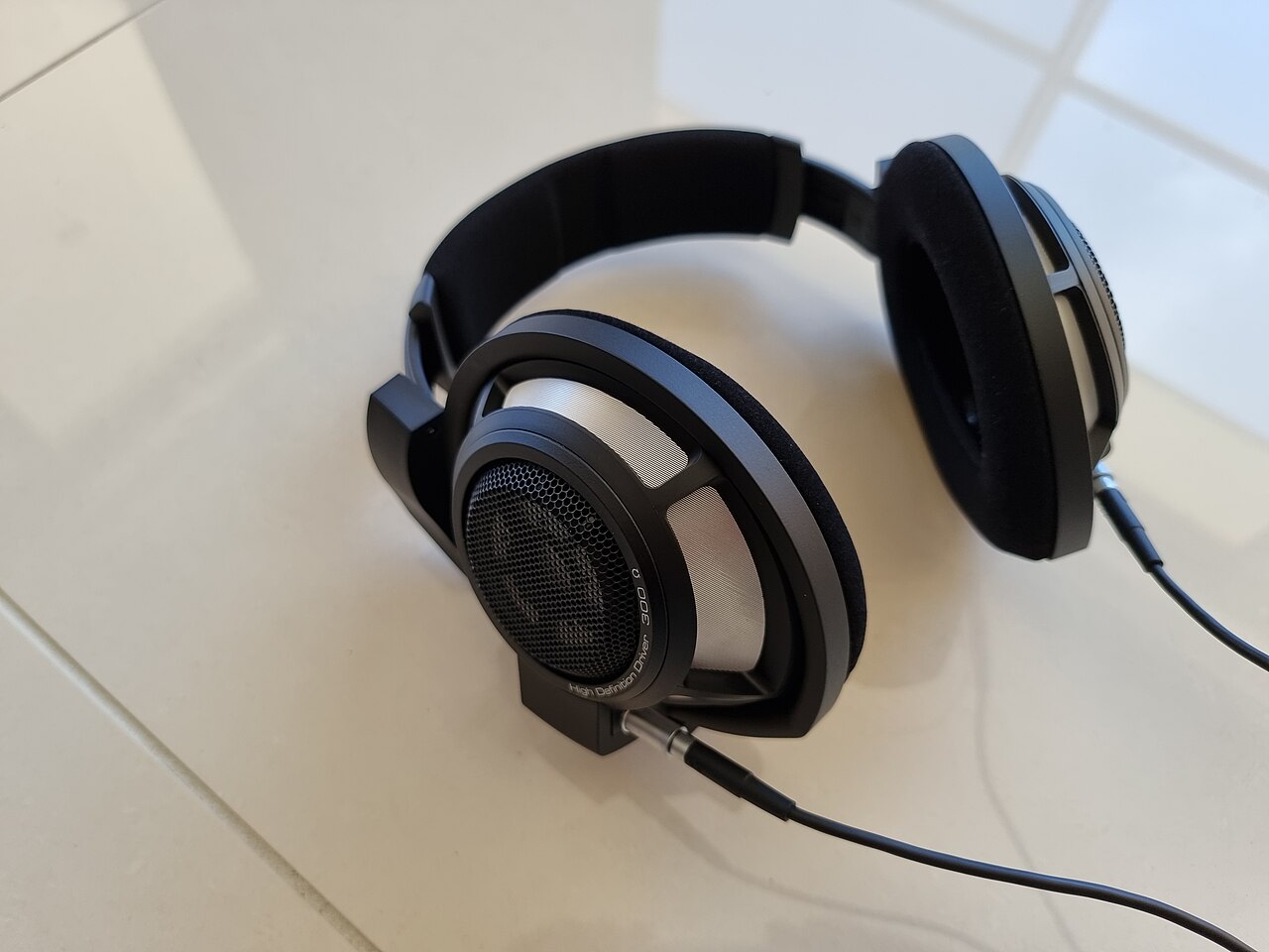 Sennheiser HD 800 S — manufacturer product photograph