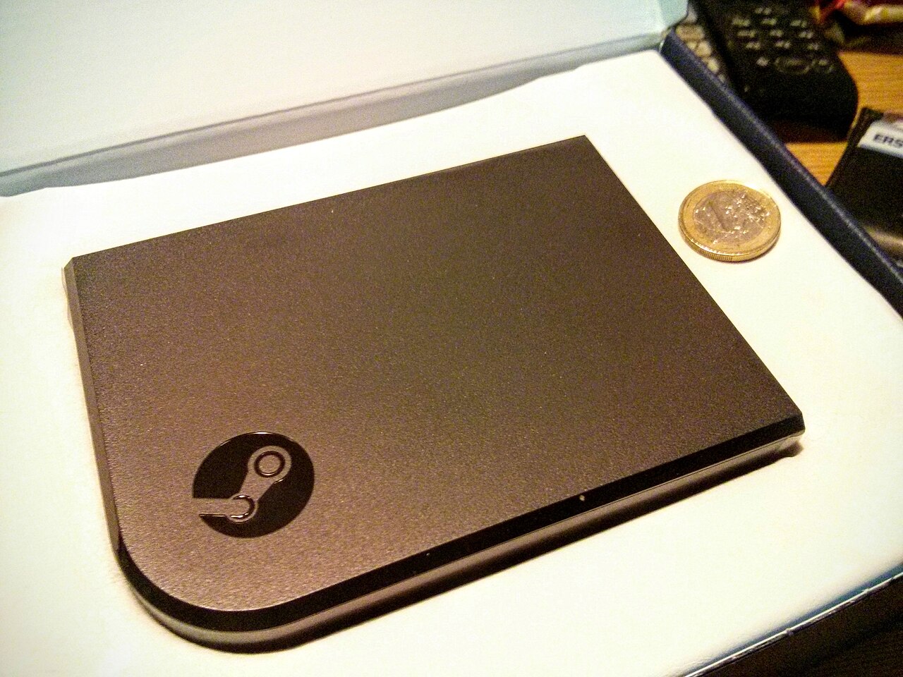 Valve Steam Link hardware — manufacturer product photograph