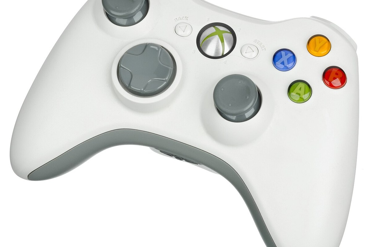 Xbox Xbox Wireless Headset — detail crop from the cited public reference image.